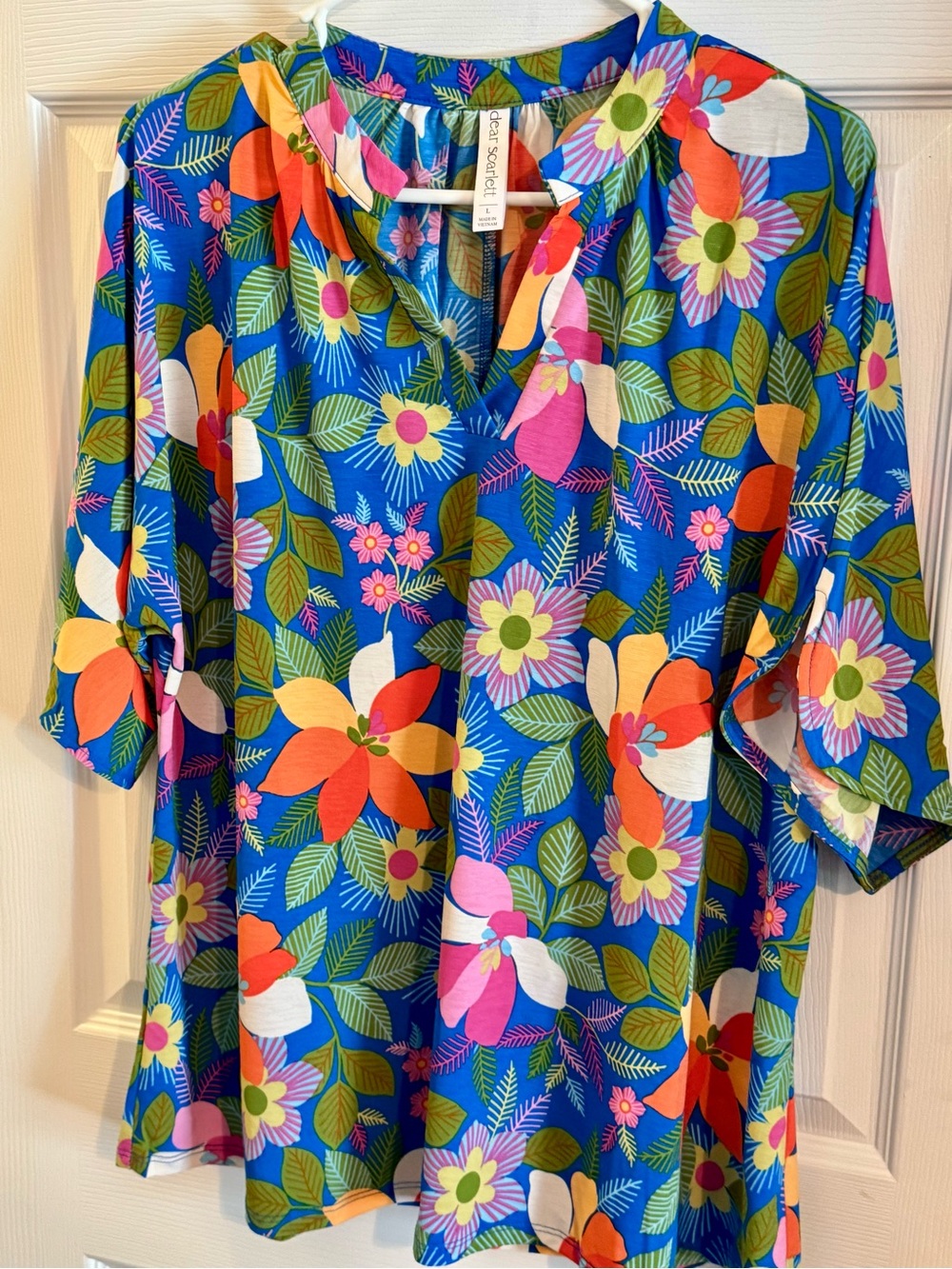 Dear Scarlett Bright Blue Floral V-Neck Women's Top